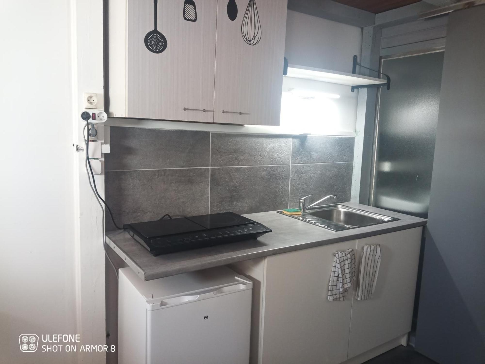 Etablissements Coulon Saint-Joseph En Face De Bagatelle Apartment Talence Bagian luar foto